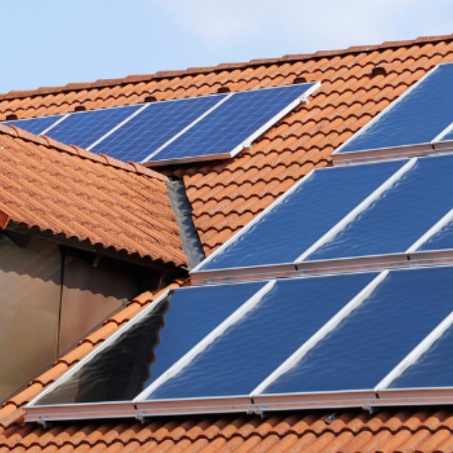 California Reduces Subsidies for Homes With Rooftop Solar